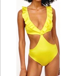 H&M neon yellow one piece swimsuit 🩱